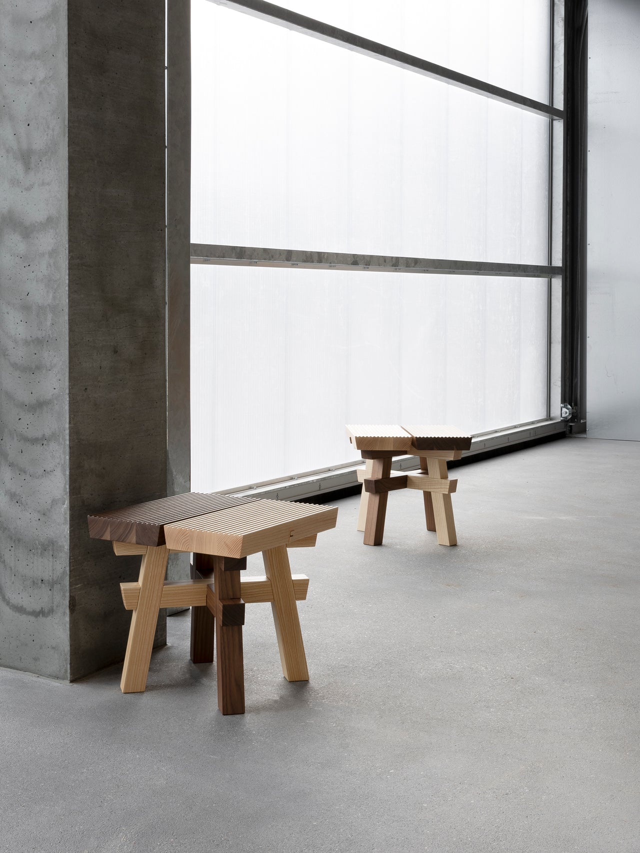 Hong Kong Stool Droite et Gauche Limited Edition