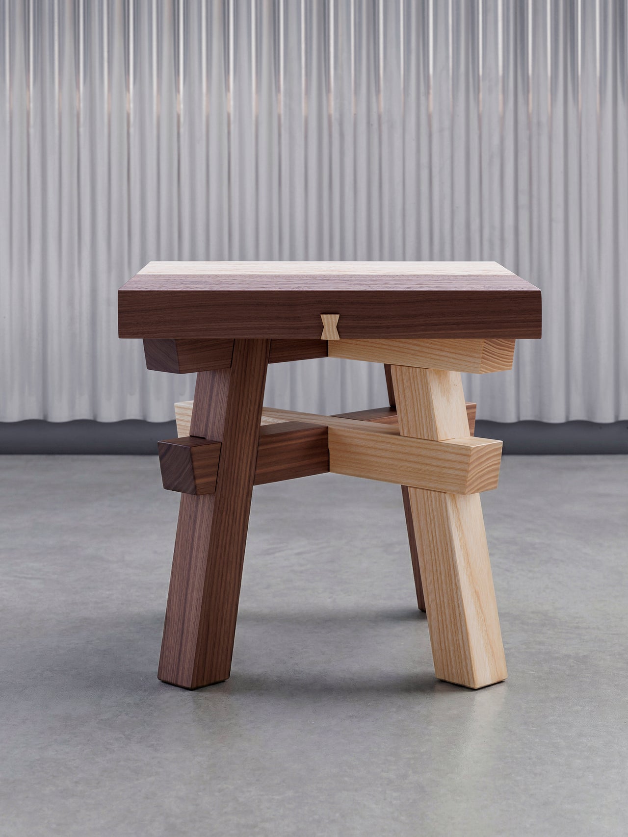 Hong Kong Stool Droite et Gauche Limited Edition